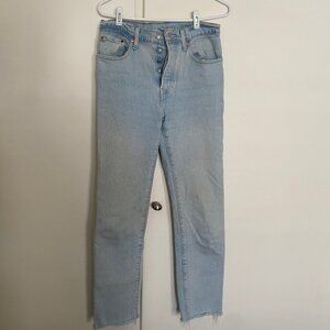 Levis 501 Lightwash cutoff